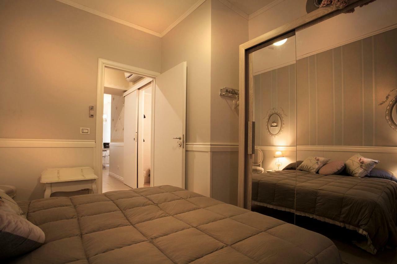 Casa Di Charme "Rosa-Rosae" Apartment เวโรนา ภายนอก รูปภาพ
